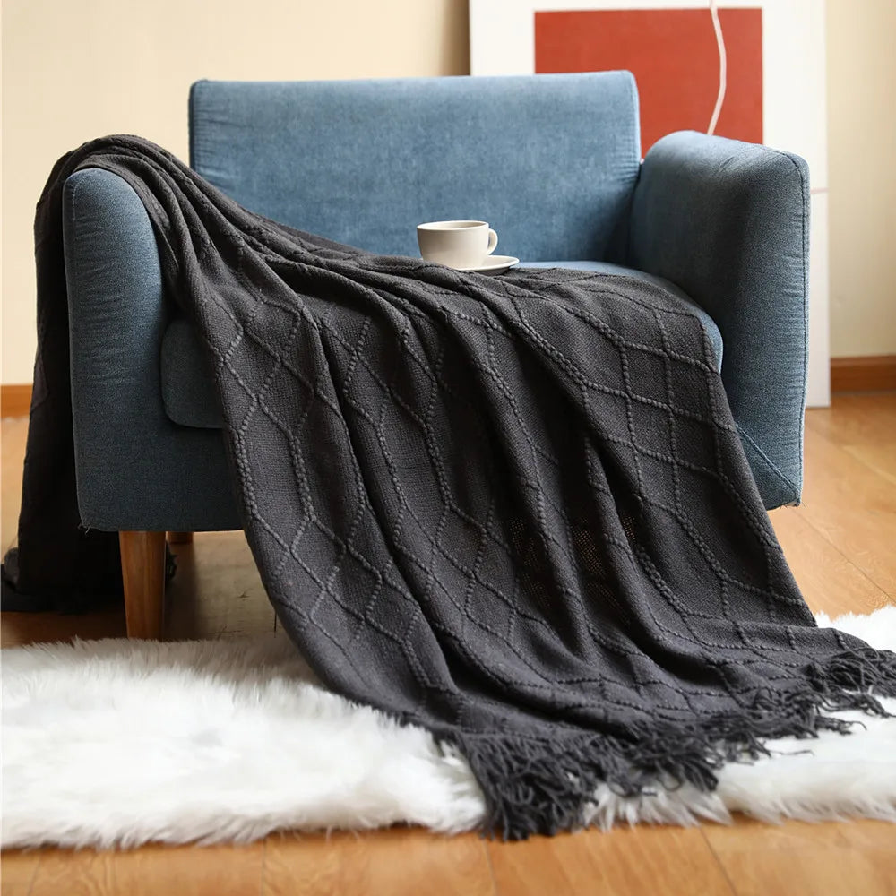 Snugheim Nordic Knitted Tassel Throw