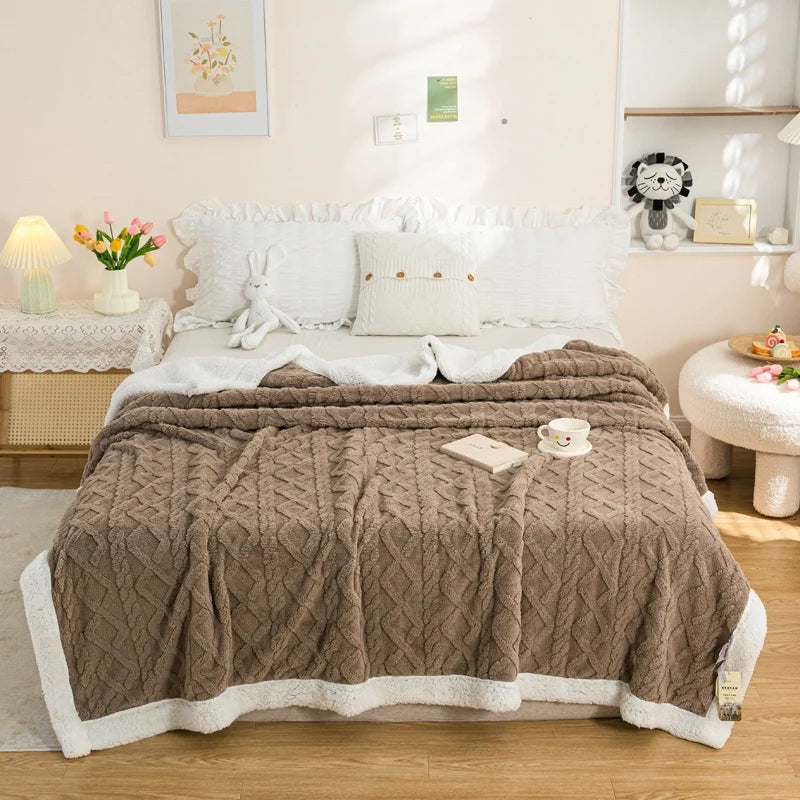 Snugheim Sherpa Fleece Throw