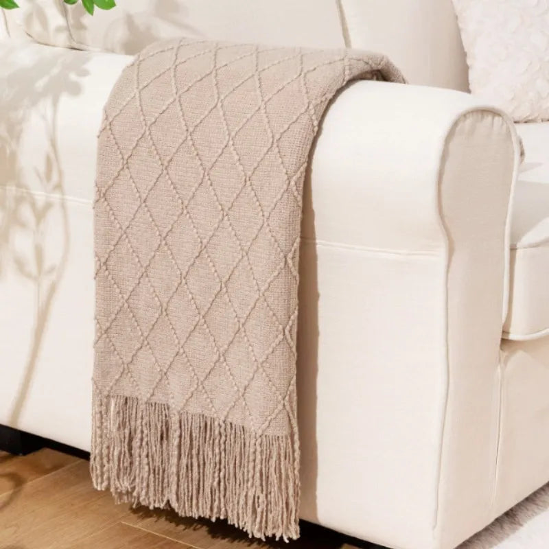 Snugheim Nordic Knitted Tassel Throw