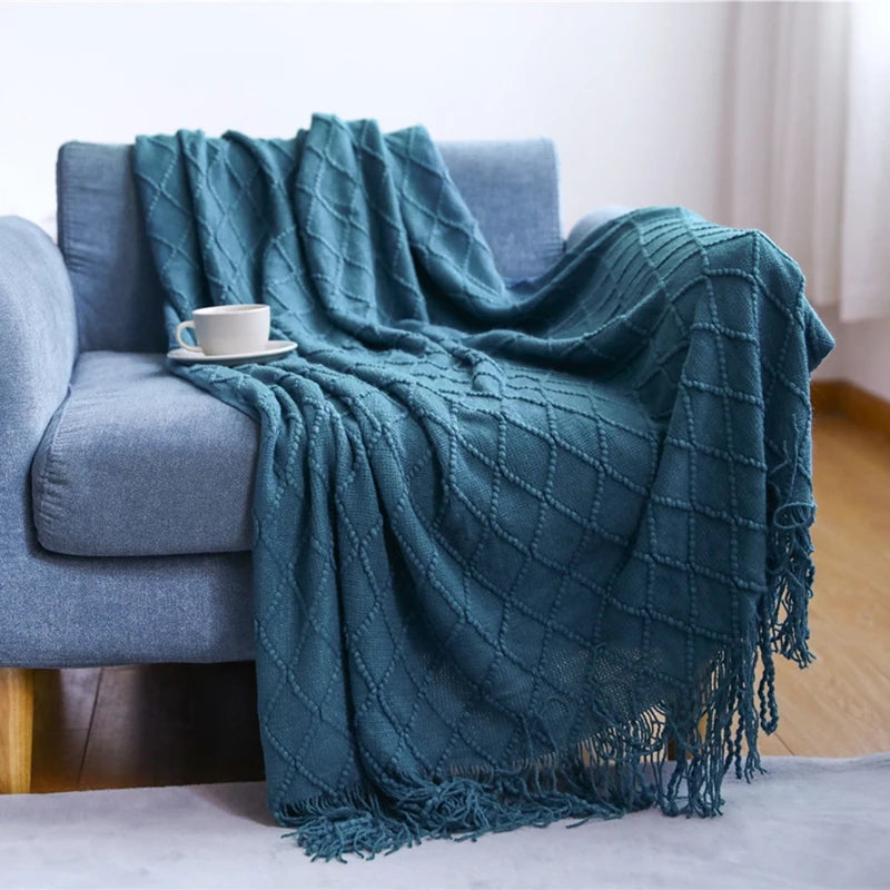 Snugheim Nordic Knitted Tassel Throw