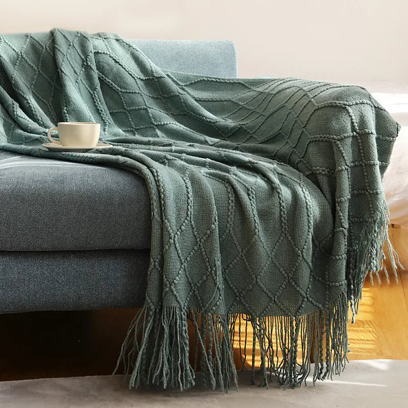 Snugheim Nordic Knitted Tassel Throw
