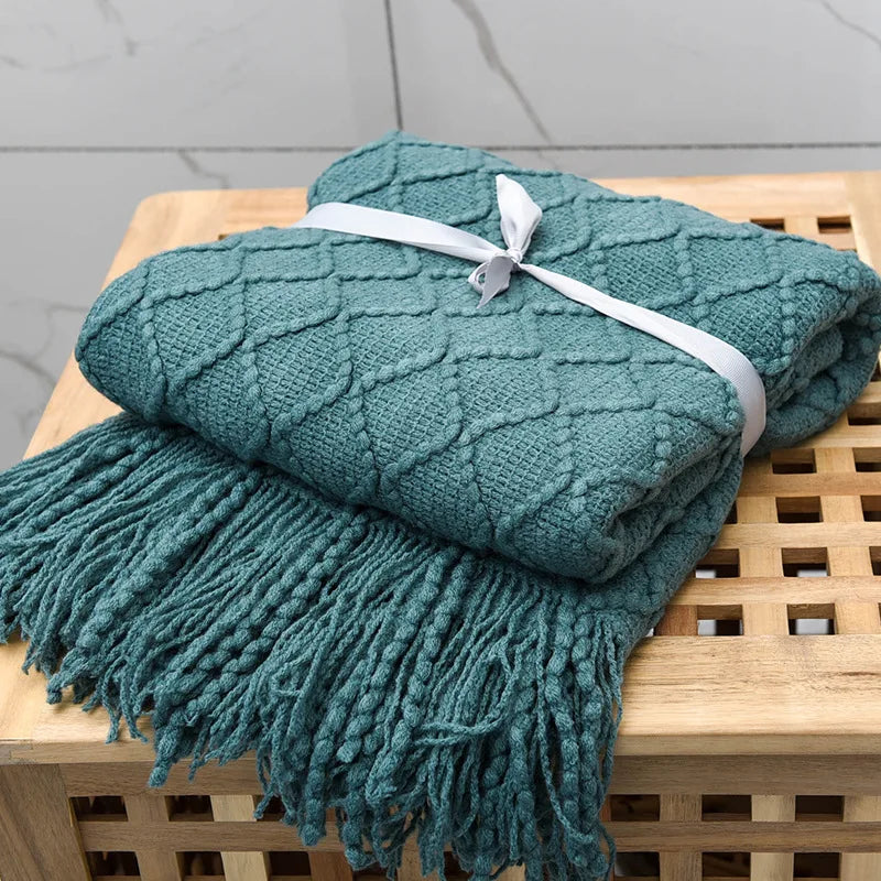 Snugheim Nordic Knitted Tassel Throw